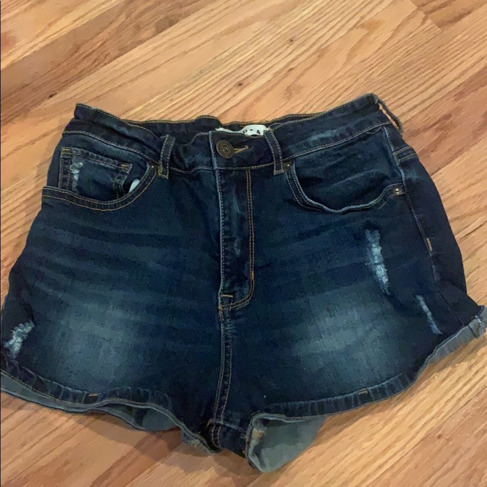 Bullhead shorts
